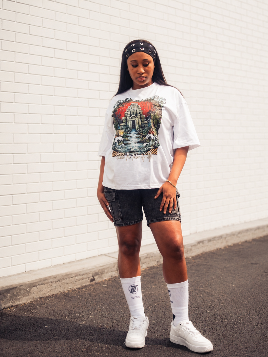 IZZITIDES “UNSEEN” Heavyweight Tee (white)